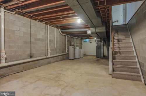 1615 Franklin St, Wilmington, DE 19806-3105