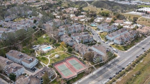 26877 Claudette St, Santa Clarita CA  91351-5579 exterior