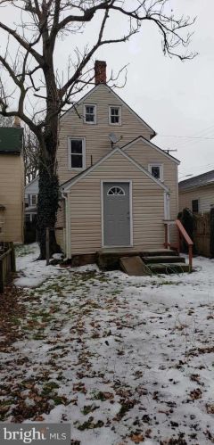 56 New St, Dover DE  19904-3124 exterior
