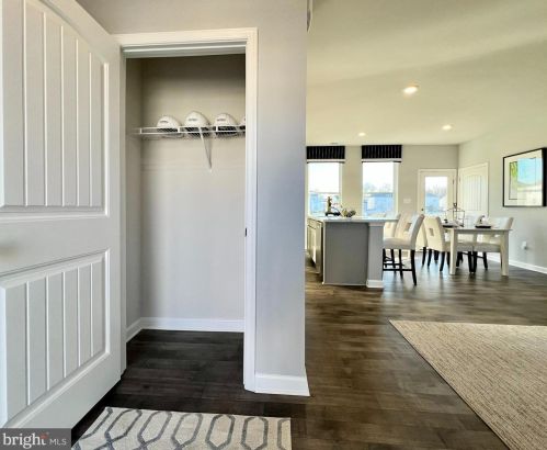 115 Ediman Ct, Dover DE  19901-6504 exterior