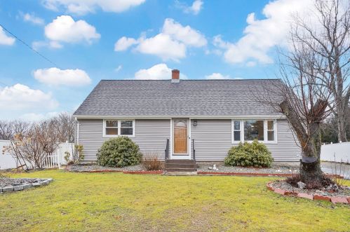 198 Forest St, Hartford, CT 06118-2312