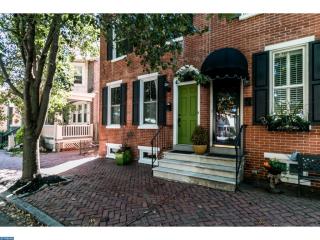 1824 Lovering Ave, Wilmington DE  19806-2122 exterior