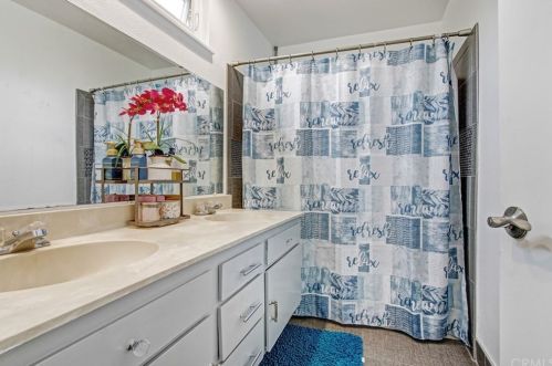 1626 Barranca Ave, Ontario CA  91764-1611 exterior