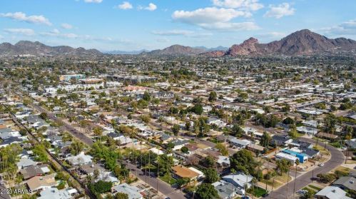 4133 35th St, Phoenix AZ  85018-4703 exterior