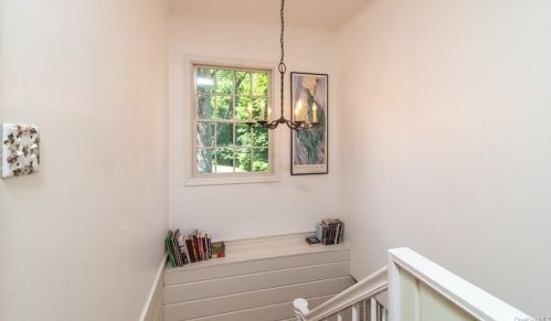 128 Underhill Rd, Crotonville NY  10562-4409 exterior