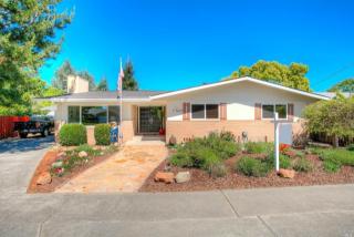 2436 Redwood Rd, Fairfield, CA 94558-3104