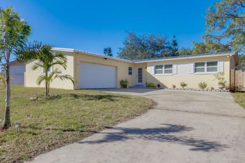 608 Lovett Ave, Titusville, FL 32796-2410