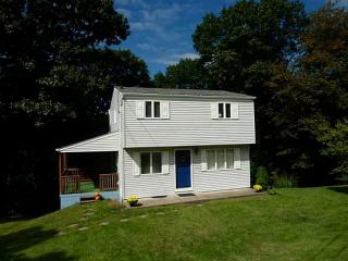363 Hart Dr, Crescent, PA 15046-4931