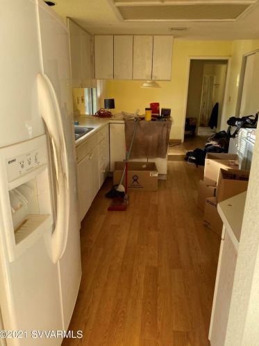 380 Montazona Trl, Sedona AZ 86351-7519 exterior