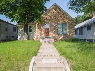 4540 Cedar Ave, Minneapolis, MN 55407-3630