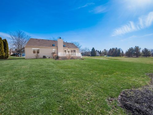 188 Brooksedge Dr, Pataskala OH  43062-7317 exterior