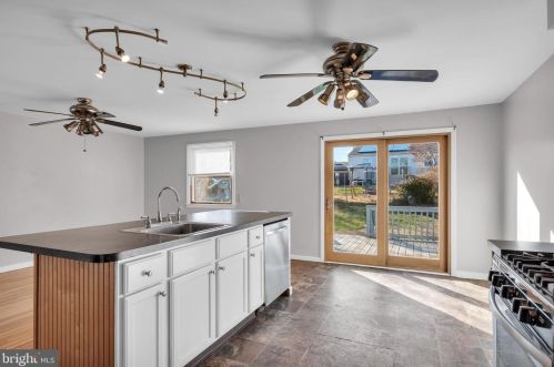 222 Kennedy Blvd, Gloucester NJ  08031-1123 exterior