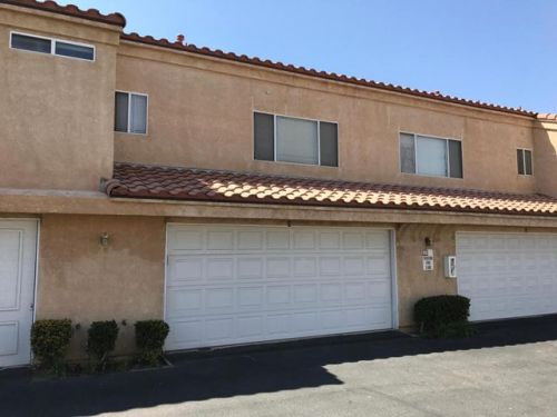 43429 30th St, Lancaster CA  93536-1304 exterior