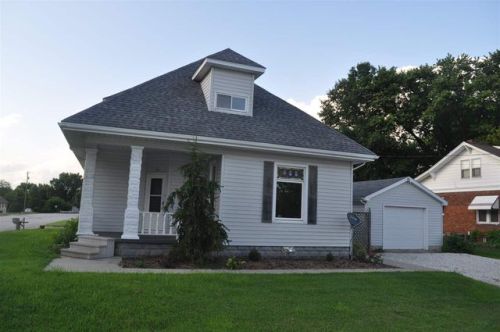 301 Washington St, Dale IN  47523-9364 exterior