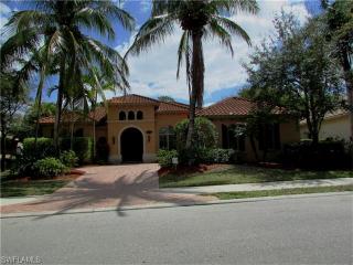 3856 Mahogany Bend Dr, Naples, FL 34114-6425