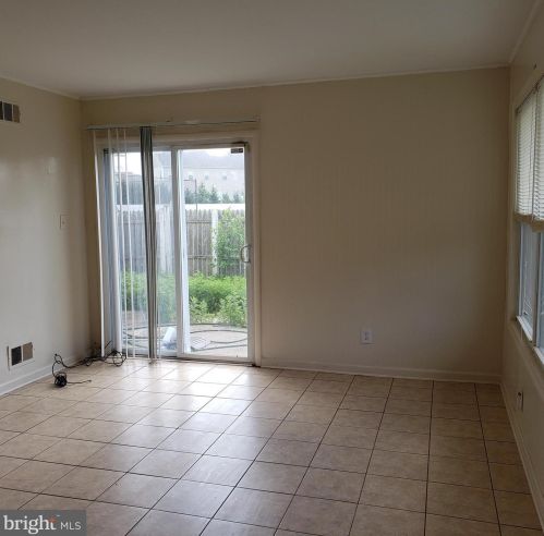 10 Lamont Ct, Erial NJ  08081-1902 exterior