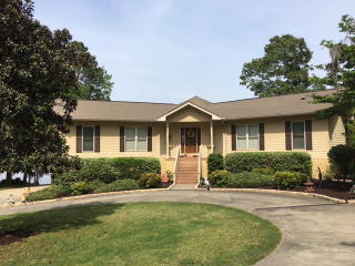 124 Lake Marion Dr, Felderville, SC 29047-8403