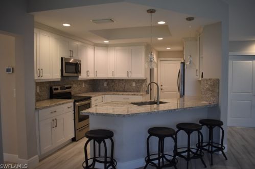 2927 11 Ct, Cape Coral FL  33914-5108 exterior