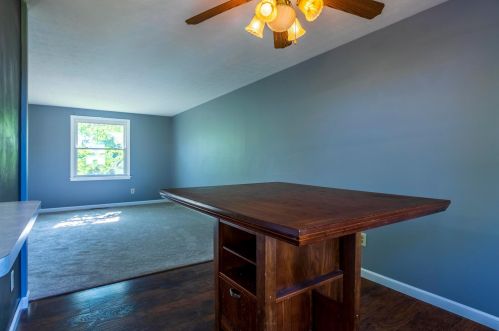 3647 Christopher Pl, Darbydale OH  43123-2427 exterior