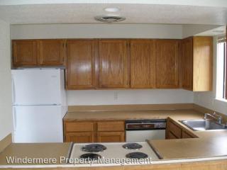 2502 Douglas Ave, Bellingham WA  98225-8645 exterior