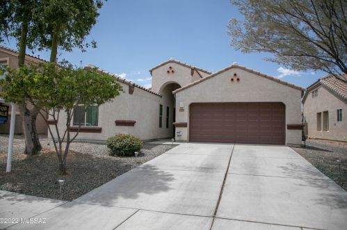 8263 Melanitta Dr, Tucson, AZ 85757-7902