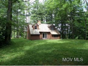 2753 Neelysville Rd, Mcconnelsvle, OH 43756-9790