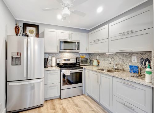 370 Piedmont H, Delray Beach FL  exterior
