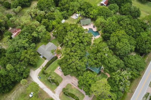 5175 8 St, Vero Beach FL 32968-9712 exterior