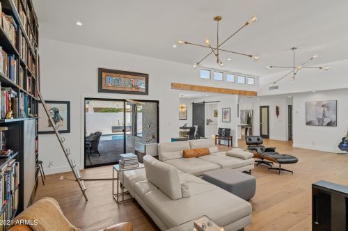 9432 81st St, Scottsdale AZ  85258-1714 exterior