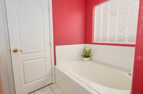 12719 Gifford Way, Victorville CA  92392-7430 exterior