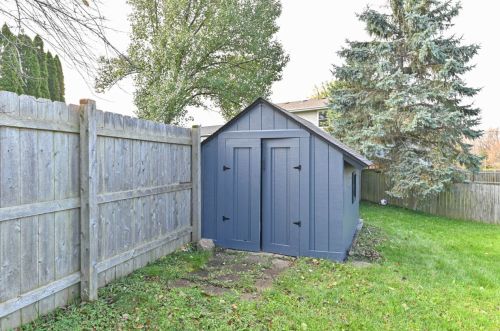 6635 125th Pl, Kenosha WI  53158-3660 exterior