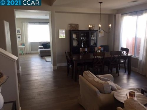 327 Whispering Oaks Ct, West Pittsburg CA  94565-7371 exterior