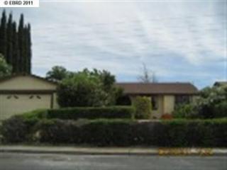1870 Heatherwood Dr, West Pittsburg CA  94565-5607 exterior