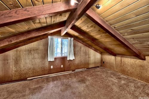 3727 Larch Ave, South Lake Tahoe CA  96150-8504 exterior