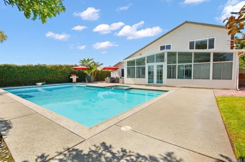 1466 Diego Way, Upland, CA 91786-2465