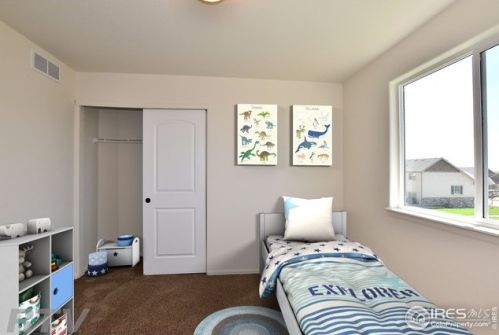 2619 Turquoise St, Loveland CO 80537-2032 exterior