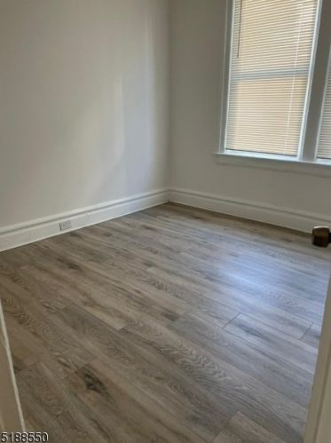 41 Chelsea Ave, East Orange, NJ 07018-2702