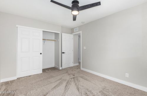 4587 17 Ave, Phoenix AZ 85086-6309 exterior