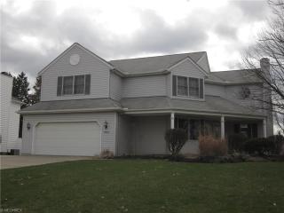 4882 Cabernet Dr, Brunswick, OH 44212-4703