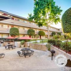 14744 Washington Ave, San Leandro CA  94578-4265 exterior