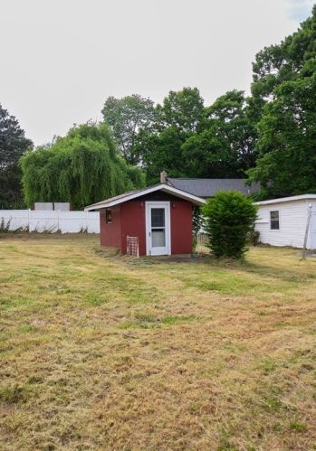 3711 6th Ave, Beaver Falls PA  15010-1918 exterior