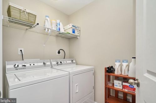 1201 Happy Ridge Dr, Front Royal VA  22630 exterior