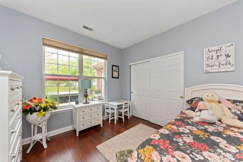 2102 Traverse Crk Dr, Milford OH  45150-5050 exterior