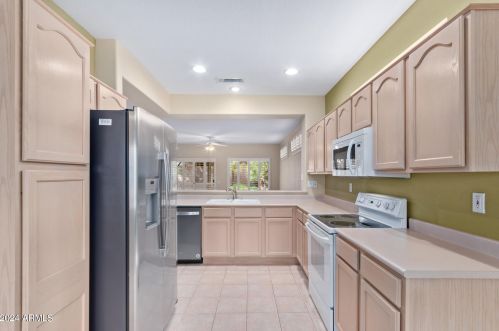 16146 Montoya Dr, Sun City AZ  85374-6369 exterior