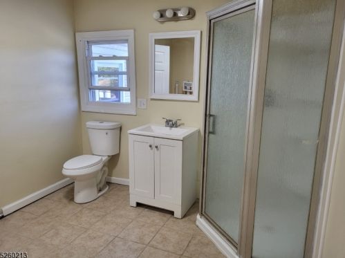 650 Rdg Rd, West Milford Lakes NJ  07480-2070 exterior