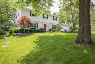 867 Mission Hills Ln, Columbus, OH 43235-1265