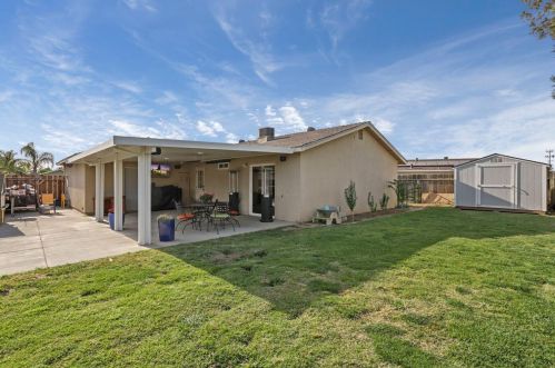 6148 San Juan Ct, Riverbank CA  95367-2742 exterior