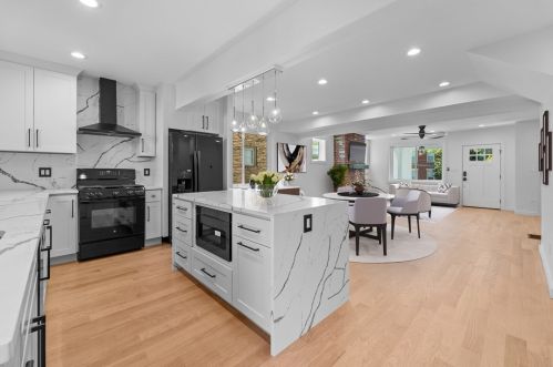 5903 Stanton Ave, Pittsburgh PA  15206-2117 exterior