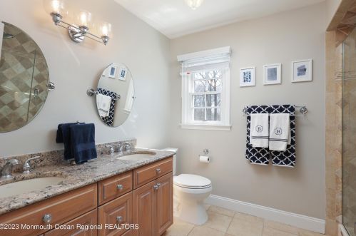 162 Borden Rd, Middletown NJ  07748-3050 exterior