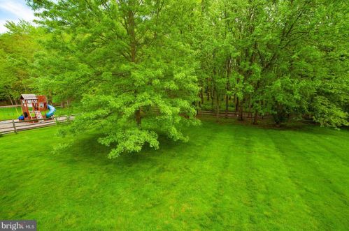 17 Maple Ln, Glen Mills PA  19342-2250 exterior